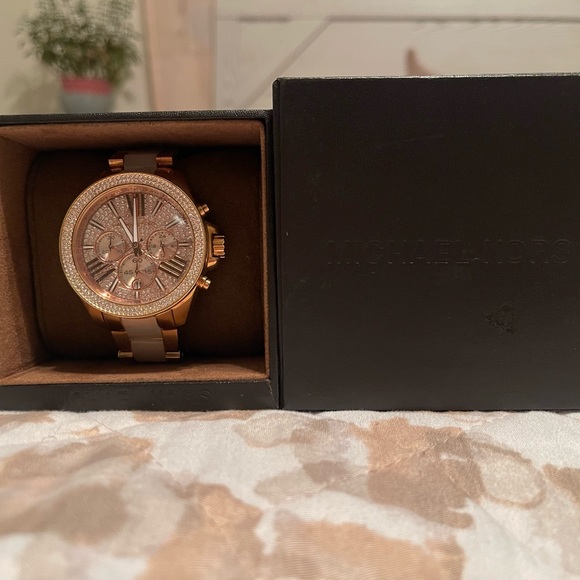 Michael kors Quartz Crystal Pave Dial Stainless Steel Ladies Watch - Picture 3 of 5